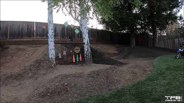 Backyard BMX Course Dirt Jump Track - 2020 Lock Down Re Build Update смотреть онлайн