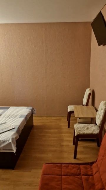 Большой 3х местный комфортный номерок смотреть онлайн