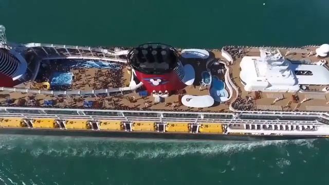 Самые топовые круизные лайнеры современности! Путешествуйте c inCruises! HD 720p смотреть онлайн