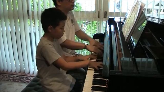 Presto from Sonata in B Flat Major K.358 by Mozart смотреть онлайн