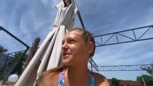 VLOG С БАЗЫ ОТДЫХА|купаемся в бассейнах🌊|снимаю под водой|летний день⛱️