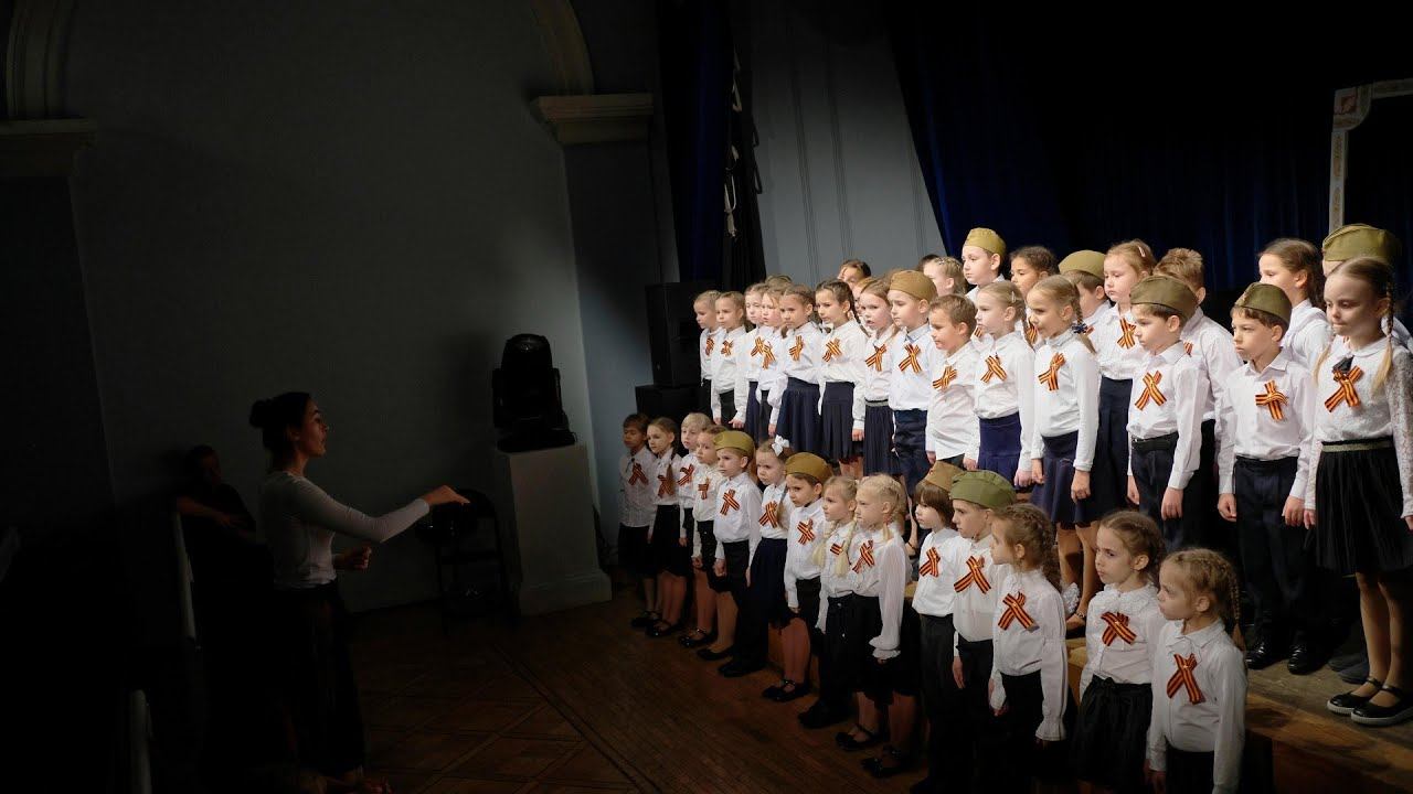 Концертная программа «Листая старинный альбом» 26.11.2019 смотреть онлайн