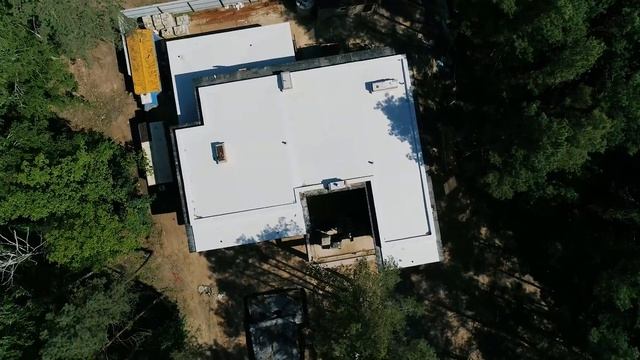 Будівництво приватного будинку в Києві від компанії TOPIAR — КМ Riviera Village смотреть онлайн