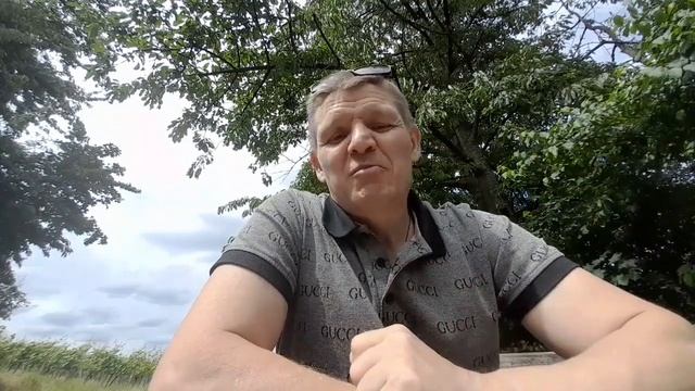 Лагерь для беженцев в Карлсруэ.Подробно о нахождении в лагере