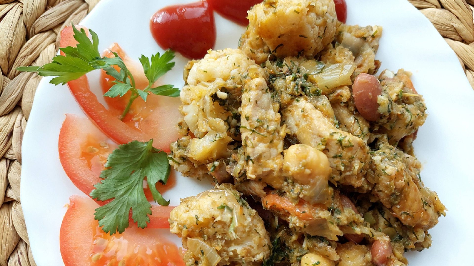 Овощное рагу, с соцветиями цветной капусты, тушеное с мясом. Сочно и бесподобно вкусно. смотреть онлайн