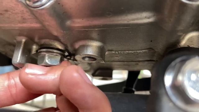 Honda monkey oil change 🐒 смотреть онлайн