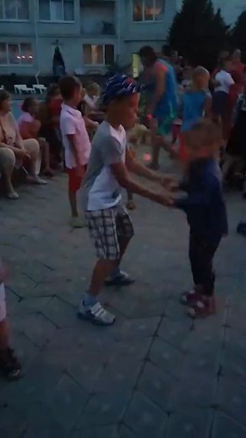 крымское приморье дискотека смотреть онлайн