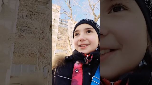 Правда или действие? Или ненормальная девочка? смотреть онлайн