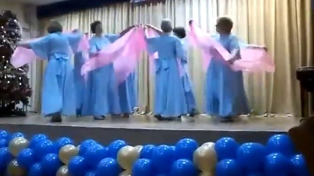 Теплостаночка Танец с шарфами смотреть онлайн