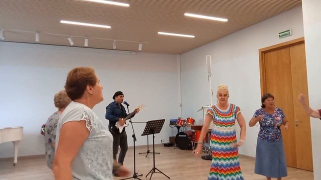 Хит 80х. Группа "Чингисхан" Концерт в Чертаново. ЦМД Чертаново северное. Москва ЮАО. смотреть онлайн