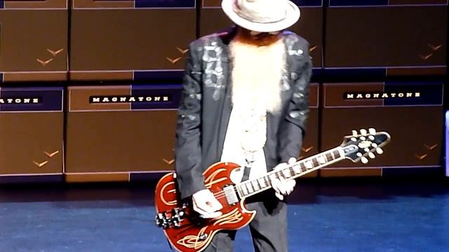 ZZ Top - SIXTEEN TONS -- Beacon Theatre NY - March 1, 2017