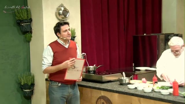 Millefoglie di filetto con topinambur, puntarelle e bagna cauda light, chef Water Ferretto смотреть онлайн