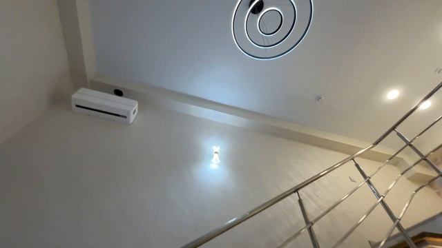 Резиденция каскад рядом с резиденцией президента смотреть онлайн