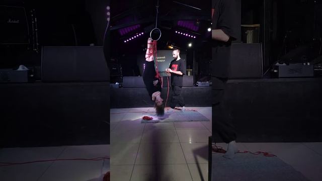 Моё выступление с шибари шоу в кафе смотреть онлайн