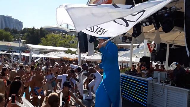 Ibiza Beach Club отлично место отдыха смотреть онлайн
