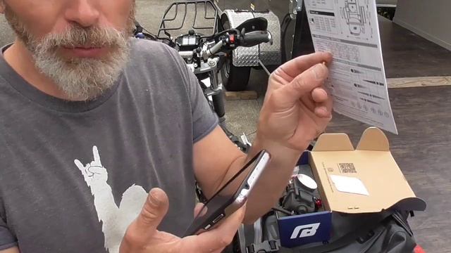 Yamaha TW200 Nibbi PE28 Install: Part 1 смотреть онлайн