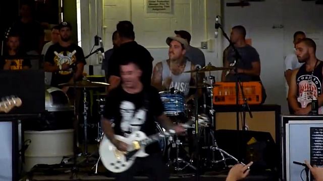 Bayside "Devotion and Desire" Warped Tour NJ 07-13-12 смотреть онлайн