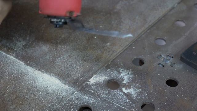 Here's Why Your Milwaukee Multi-Tool Keeps Loosening Up - Oscillating Multitool смотреть онлайн