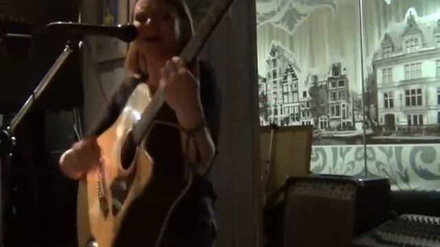 Вера Сонга (арт-кафе Riverside 29.11.12) смотреть онлайн