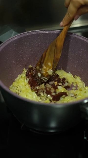 Сидишь себе спокойно в турецком кафе и тут, бац, как гром среди ясного неба тебе предлагают этот су смотреть онлайн