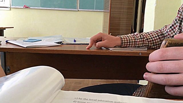 нападение на оператора/(attack on operator) смотреть онлайн