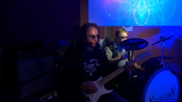 Oi aegu ammuseid - ansambel Kristjan смотреть онлайн