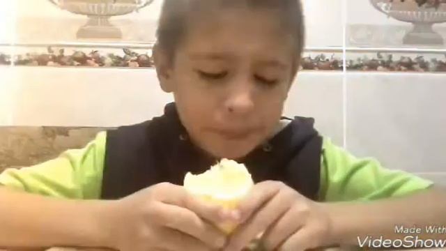 Лимон челленж Поспорил с братишкой на 1000 рублей смотреть онлайн