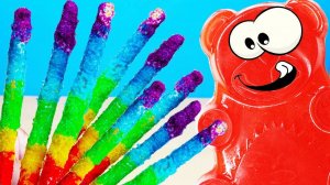 РАДУЖНАЯ СОЛОМКА И ЖЕЛЕЙНЫЙ МЕДВЕДЬ ВАЛЕРА