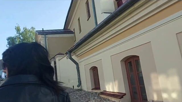 Встреча с подругами. Идём в ресторан. смотреть онлайн