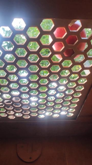 Спектакль для одного, я в наушниках сижу в шкафу смотреть онлайн