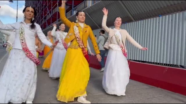 Харинама Гаура Шакти 16.09.2023/ Harinama Gaura Shakti 16.09.2023 with Patita Pavana Swami Jagannat смотреть онлайн