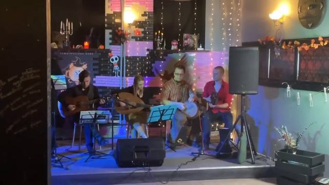 Radio Damask - концерт в кафе Время чудес. Bint al balad. смотреть онлайн