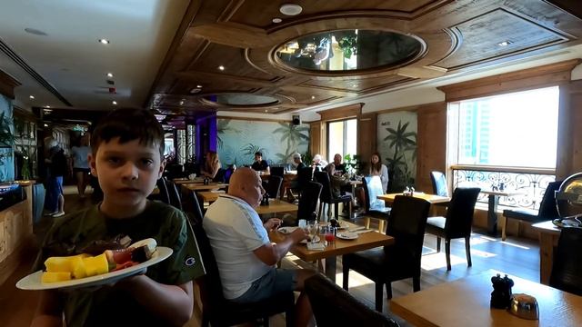 Обзор завтрака в Delta Hotels by Marriott Jumeirah Beach Dubai смотреть онлайн