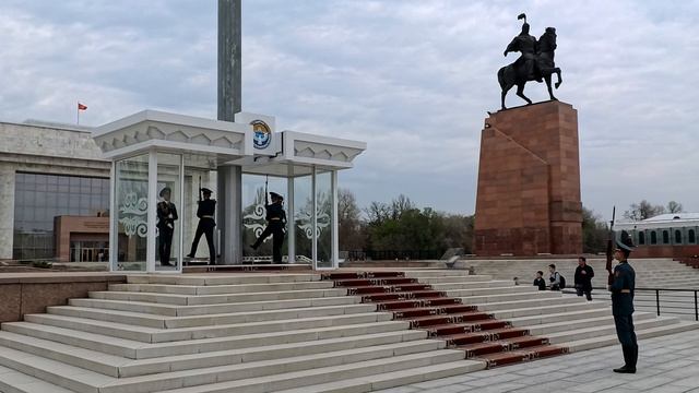 Бишкек Кыргызстан Что посмотреть за 1 день Основные достопримечательности смотреть онлайн