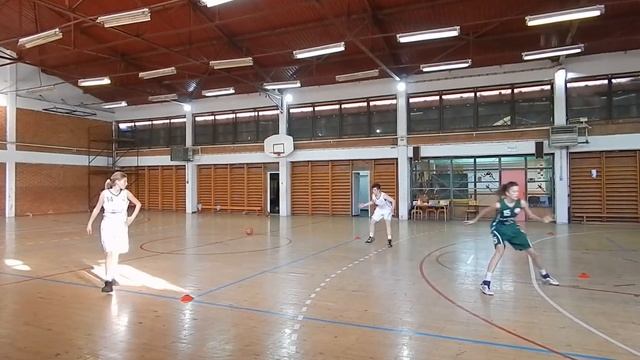 кошаркарски став без топка 1 смотреть онлайн