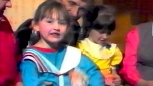 Даша и Таня 1998