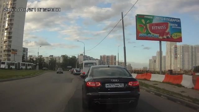 MMM смотреть онлайн