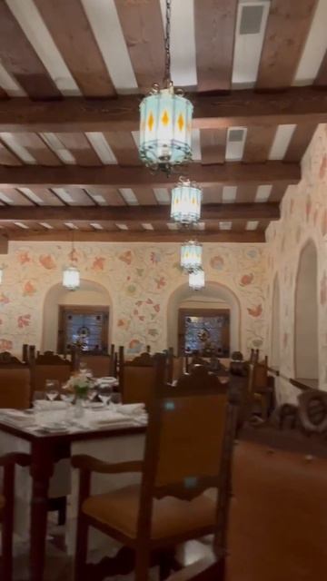 #псков #дворподзноева#путешествия #россия #россия24 #отдых #туризм #отель #ужин (прекрасный отель) смотреть онлайн