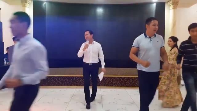 Включил не ту песню | Бойцовский клуб | Драки смотреть онлайн