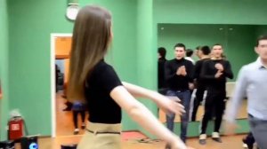 Черкесская лезгинка. Ребята очень красиво танцуют.