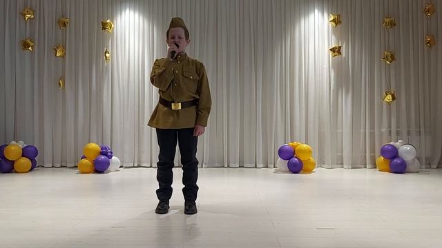 Бычков Андрей «Маленький трубач» (м.С.Никитина,сл.С.Крылова),«Эх, дороги»(м.А.Новикова,сл.Л.Ошанина смотреть онлайн