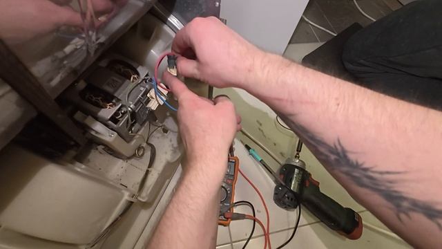 Сушильная машина ASKO не досушивает, делаем ТО сма и сушки показываю качество старых Аско. смотреть онлайн