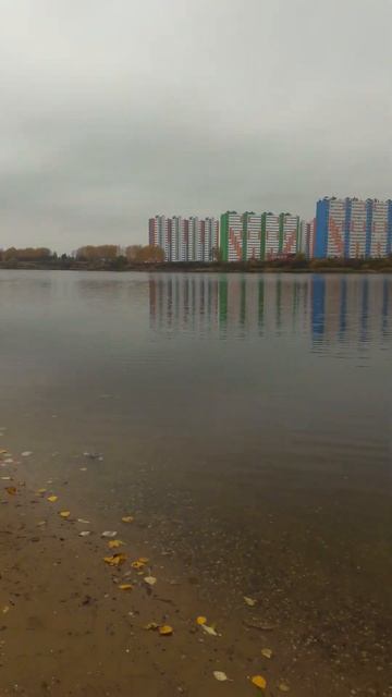 Прогулка по берегу. Западный мост через Волгу смотреть онлайн