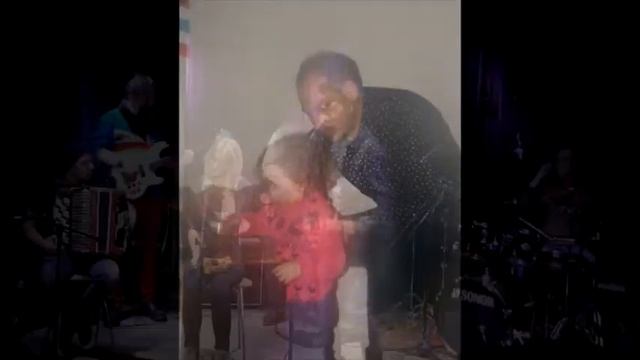 С НОВЫМ ГОДОМ, ТОВАРИЩ СЕРДЦЕ!!!) смотреть онлайн
