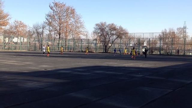 Чавгонбози дар Точикистон Хоккей в Таджикистане Hokey in Tajikistan смотреть онлайн