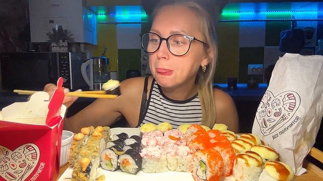 Мукбанг|Роллы/Удон/Сырные палочки/Обжор/Потеря сознания и первая помощь ⛑️ смотреть онлайн