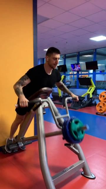 Тяга Т-грифа #обучение #пышняков #тренировки #fitness #здоровоеотношениексебе смотреть онлайн