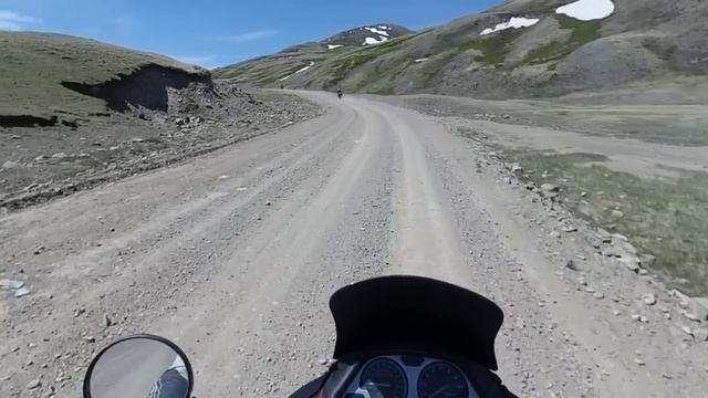 Мотопутешествие. Горный Алтай, Монголия, Карагемский прорыв. Voge 300 rally, Yamaha Super Tenere 75 смотреть онлайн