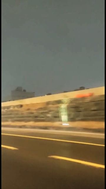 Дорога в аэропорт. Медина!Mekka, Medina.#islam#medan#mekkah #muslim#мир#чечня#паломничество#религия смотреть онлайн