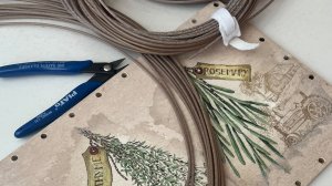 Корзина на фанерном дне